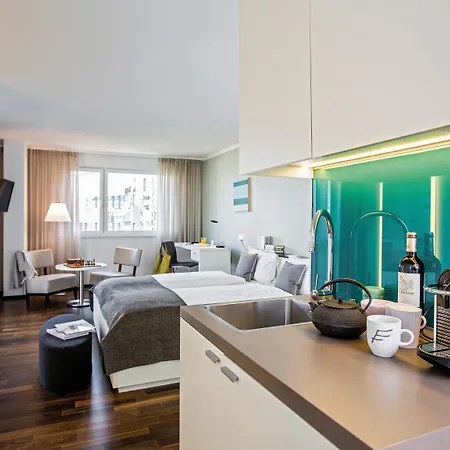 Hotel The Flag