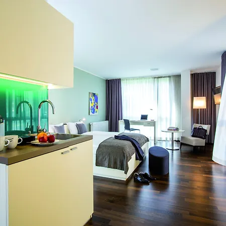Otel The Flag