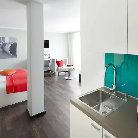 The Flag Hotel 3*
