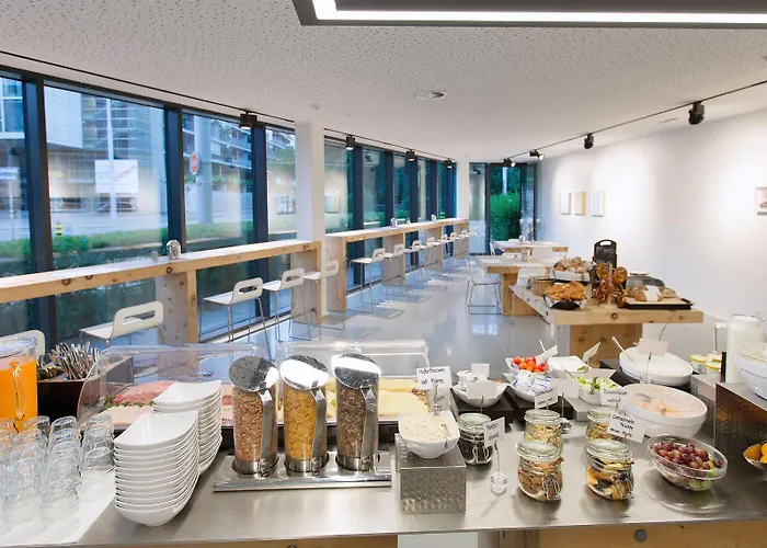 苏黎世旗帜酒店